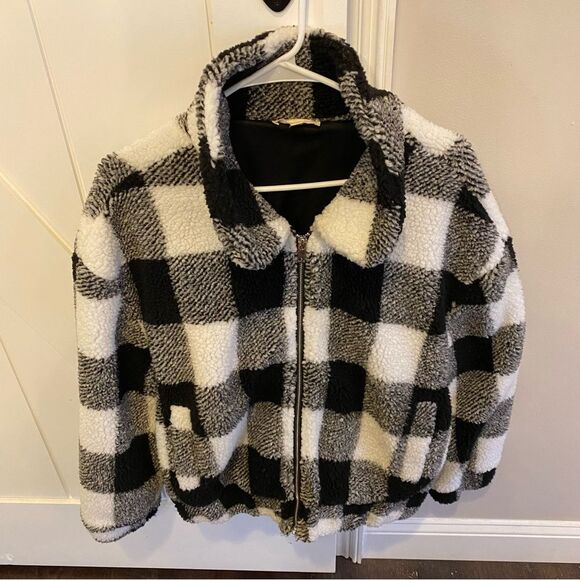 Buffalo Plaid Teddy Jacket - Picture 1 of 3